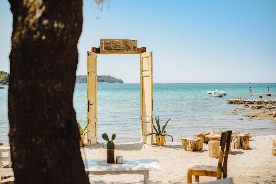 Deluxe Apartment Bluebay Oasis Fažana Eksteriør bilde